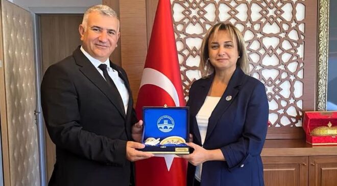 İl Müdürü Ayşe Sarı’ya ziyaret