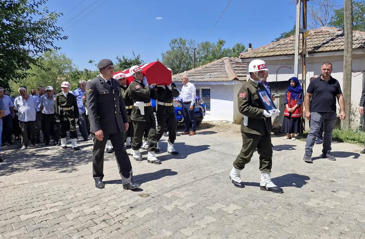 Kore Gazisi son yolculuğuna uğurlandı