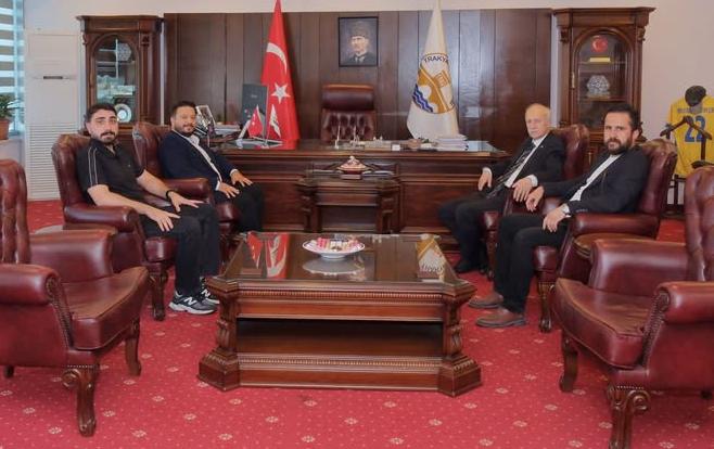 MÜSİAD’tan Rektör Hatipler’e ziyaret