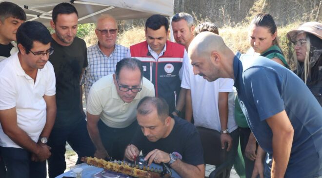 Ana arı yetiştiriciliği eğitimi verildi