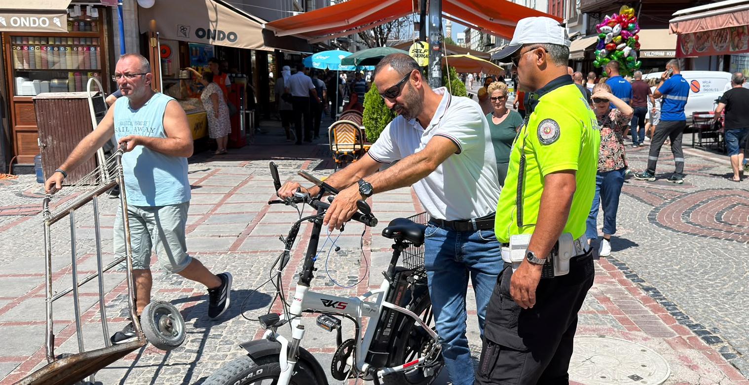 Saraçlar’da motosiklet denetimi