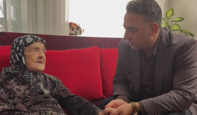 Tohumcu, yaşlı vatandaşları ziyaret etti