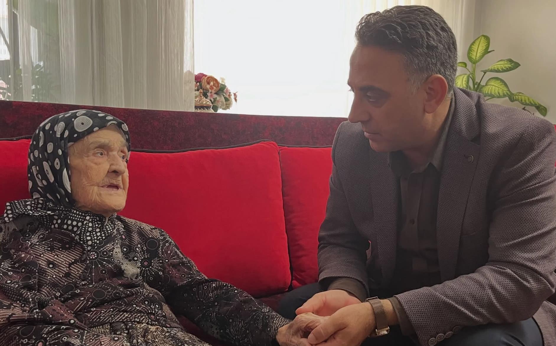 Tohumcu, yaşlı vatandaşları ziyaret etti