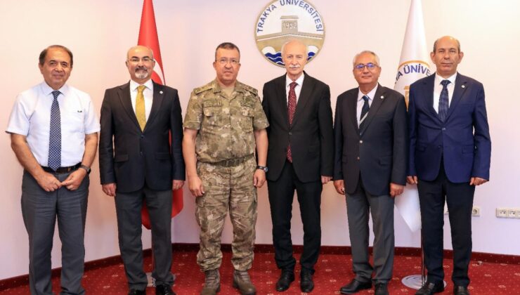 Tümgeneral Kolcu’dan Rektör Hatipler’e veda