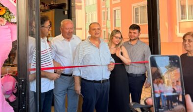 Penova Kırtasiye kapılarını açtı