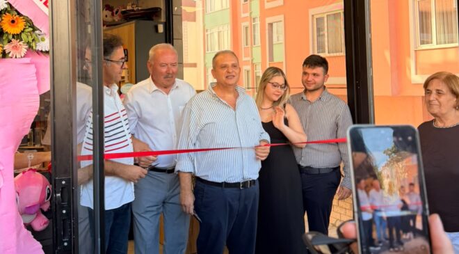 Penova Kırtasiye kapılarını açtı