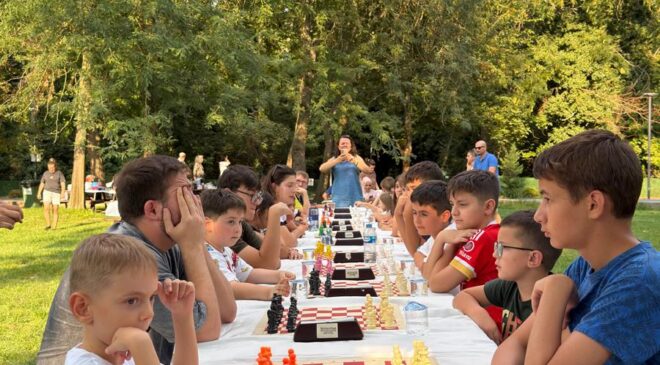 Millet Bahçesi’nde santranç şenliği