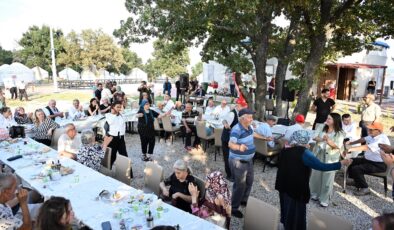 Huzurevi sakinleriyle piknik