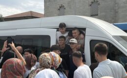 Başarılı öğrencilere umre hediyesi