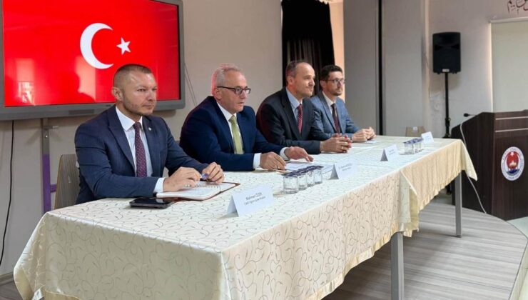 Alireisoğlu, okulları ziyaret etti