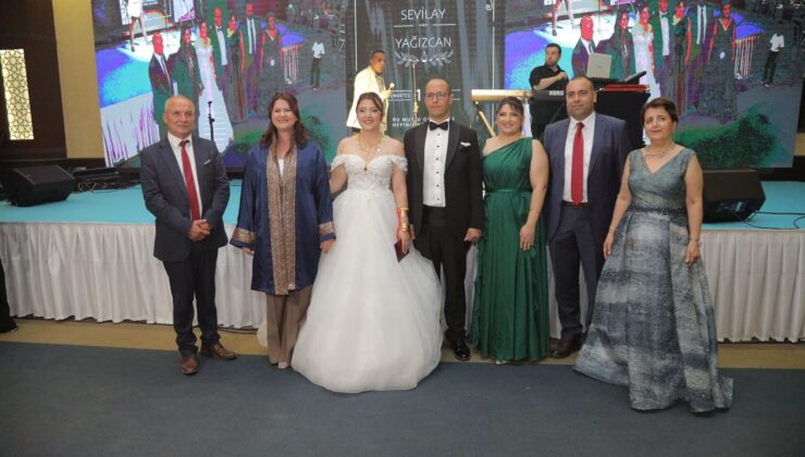 Sevilay ile Yağızcan’a mutluluklar