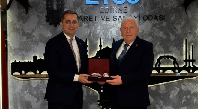 Başkonsolos Zeka, ETSO’yu ziyaret etti