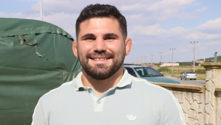 Başpehlivan Erkan Taş’ın gözü kupada