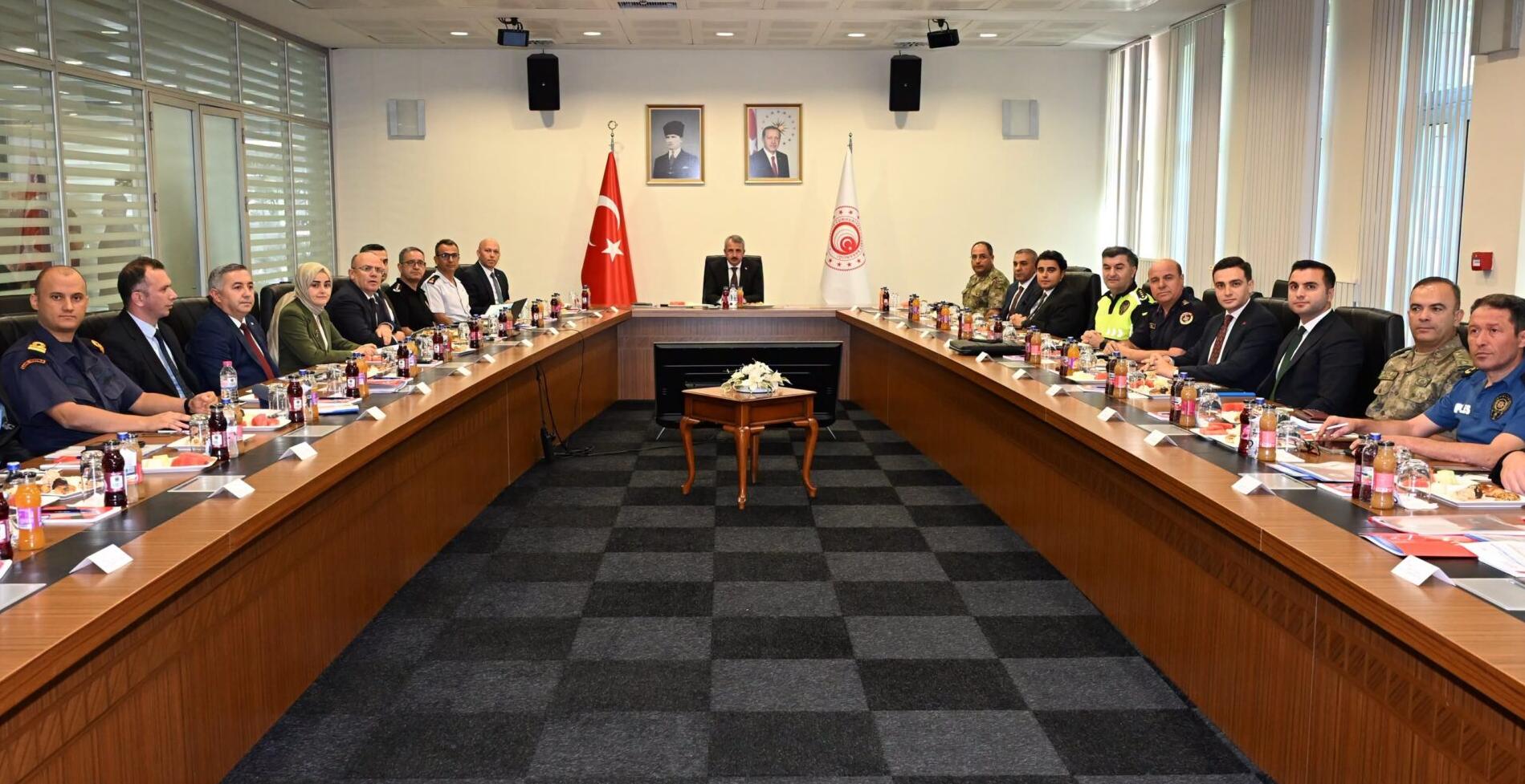 Düzensiz göçle mücadele toplantısı