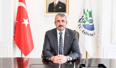 “Büyüklerimiz en kıymetli köprülerimizdir”