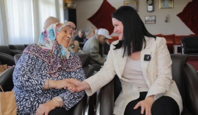 “Hepimiz yarının yaşlılarıyız”