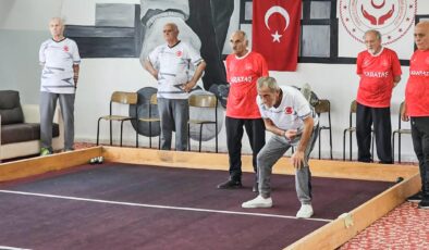 Edirne’nin çınarları fırtına gibi esti