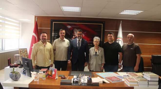 Karakoç: “Gazetecilerin projelerine destek vermeye hazırız”