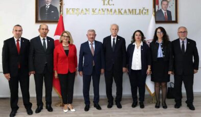 Hatipler’den Kaymakam Mercan’a ziyaret