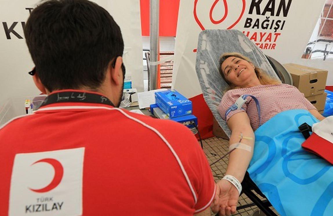 Kan bağışında Türkiye’de birincisi oldu