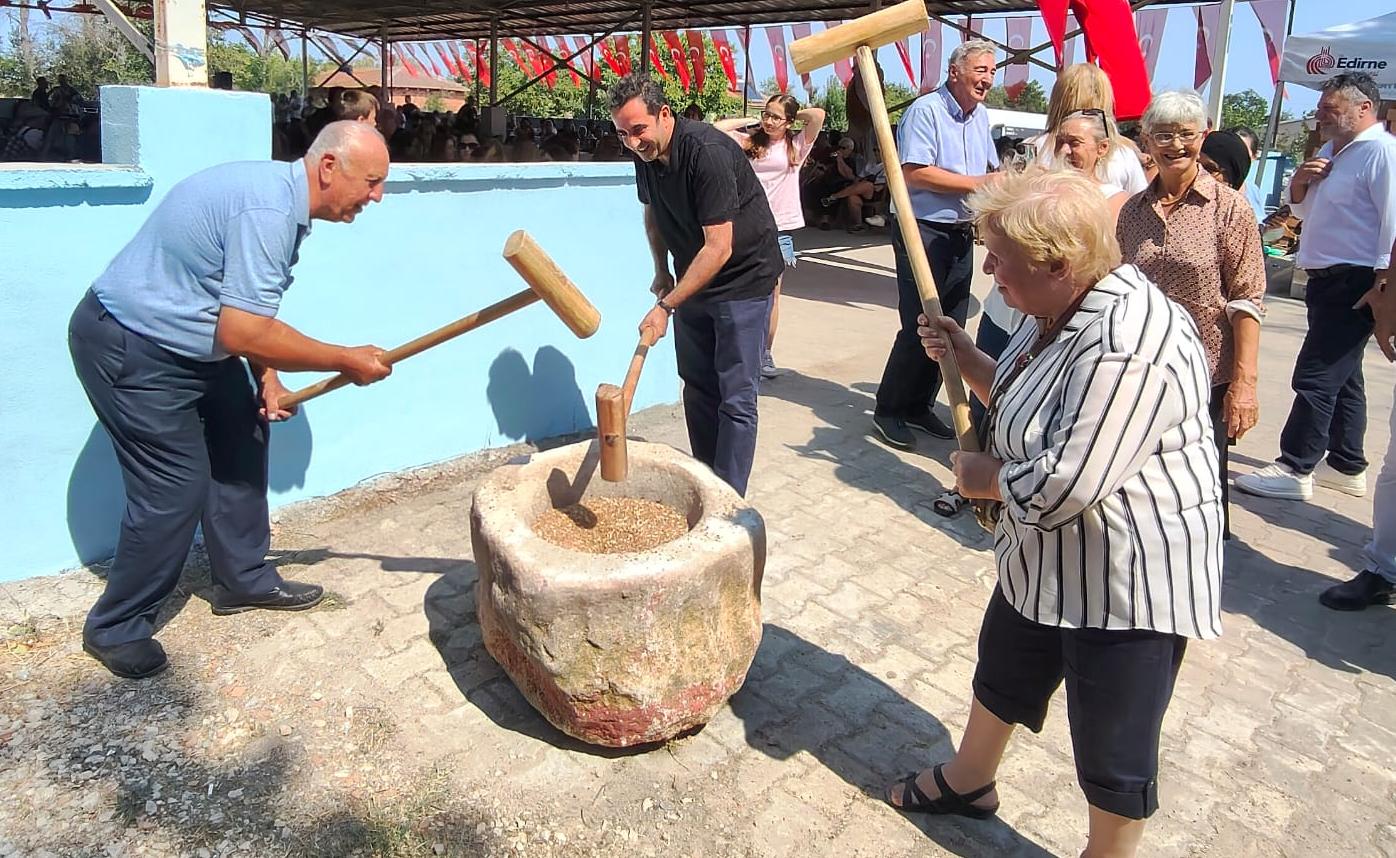 Köşen’de keşkek şenliği