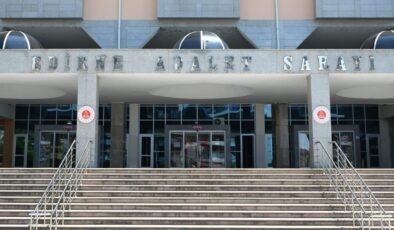 Maket araç zehir oldu
