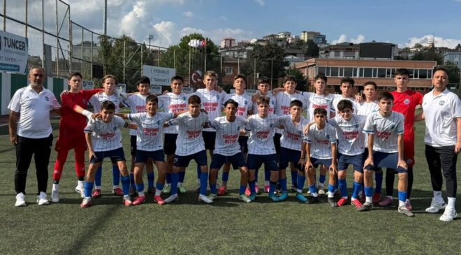 Şükrüpaşa Spor galibiyetle başladı