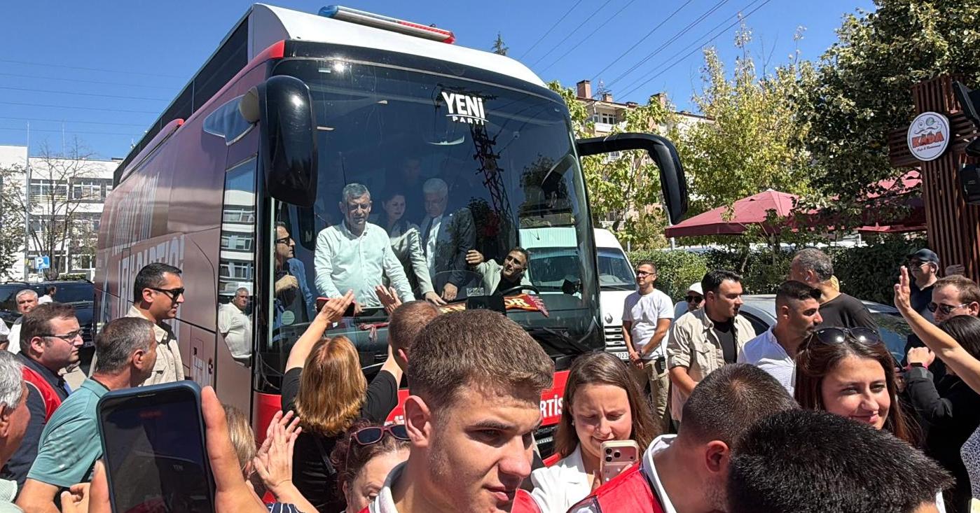 Özgür’e “Özel” sevgi