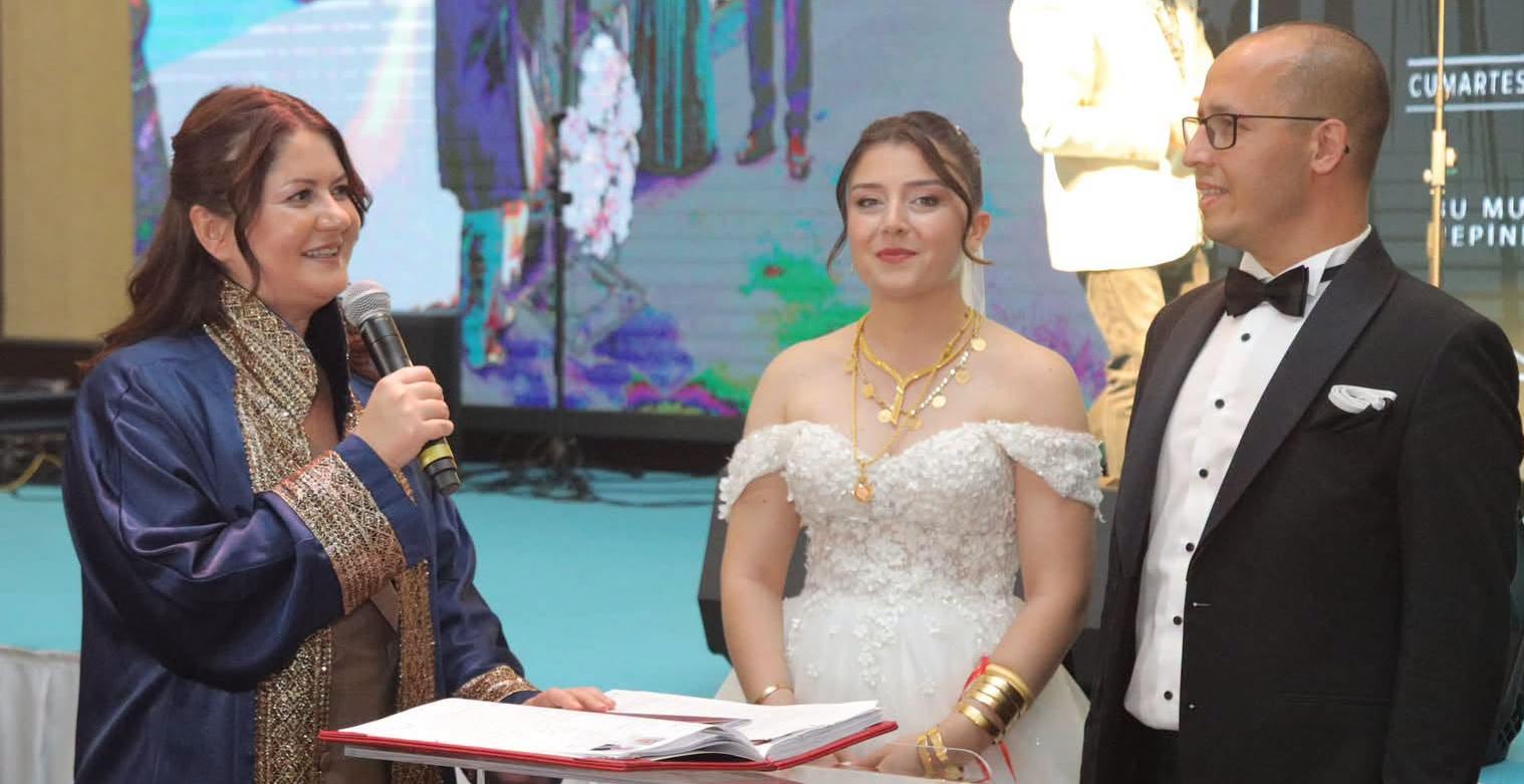 Sevilay ile Yağızcan’a mutluluklar