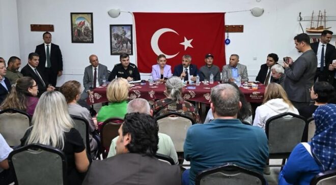 Vali Sezer, Kurtuluş Mahallesi’nde