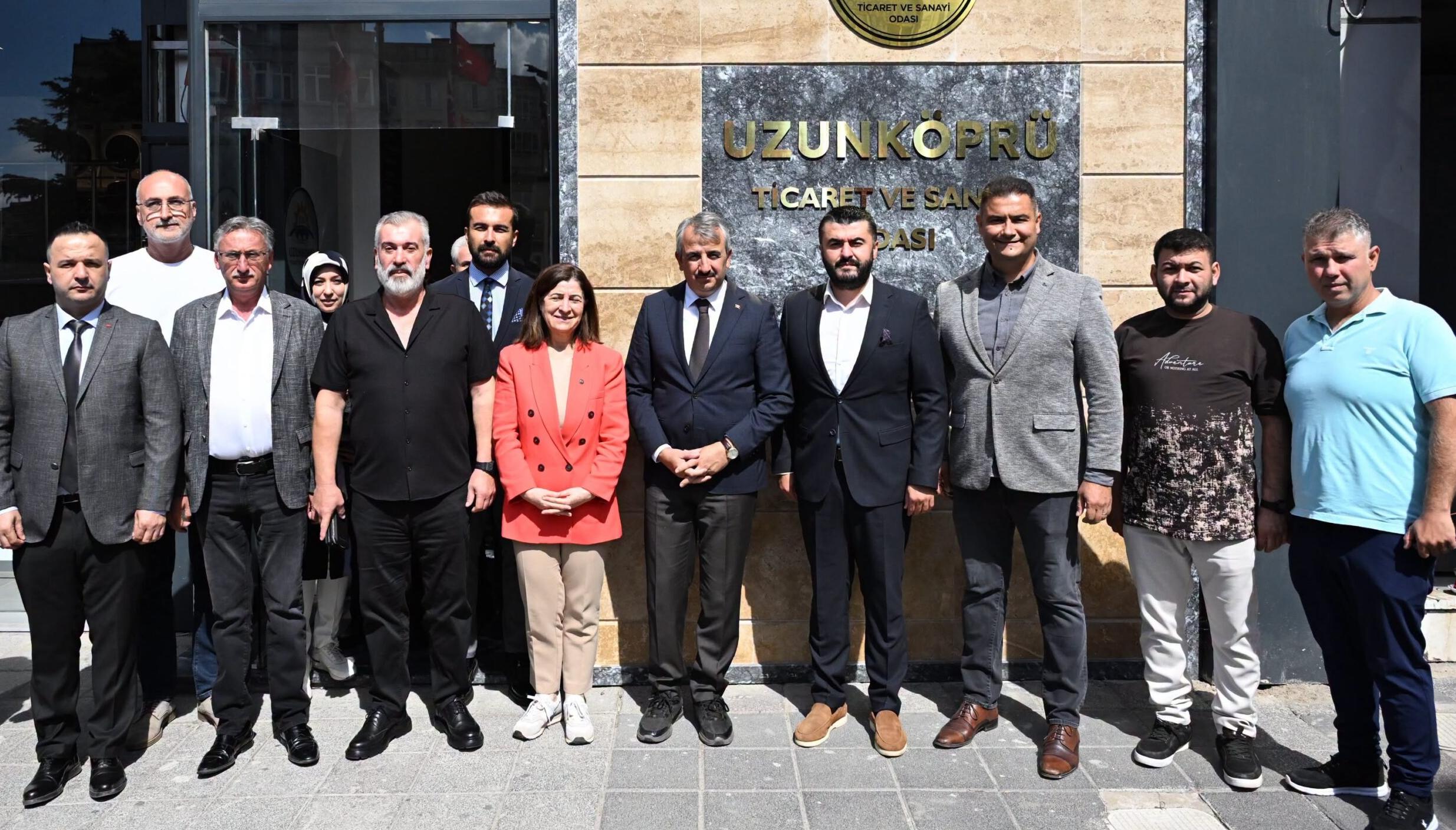 Vali Sezer’den UTSO’ya ziyaret