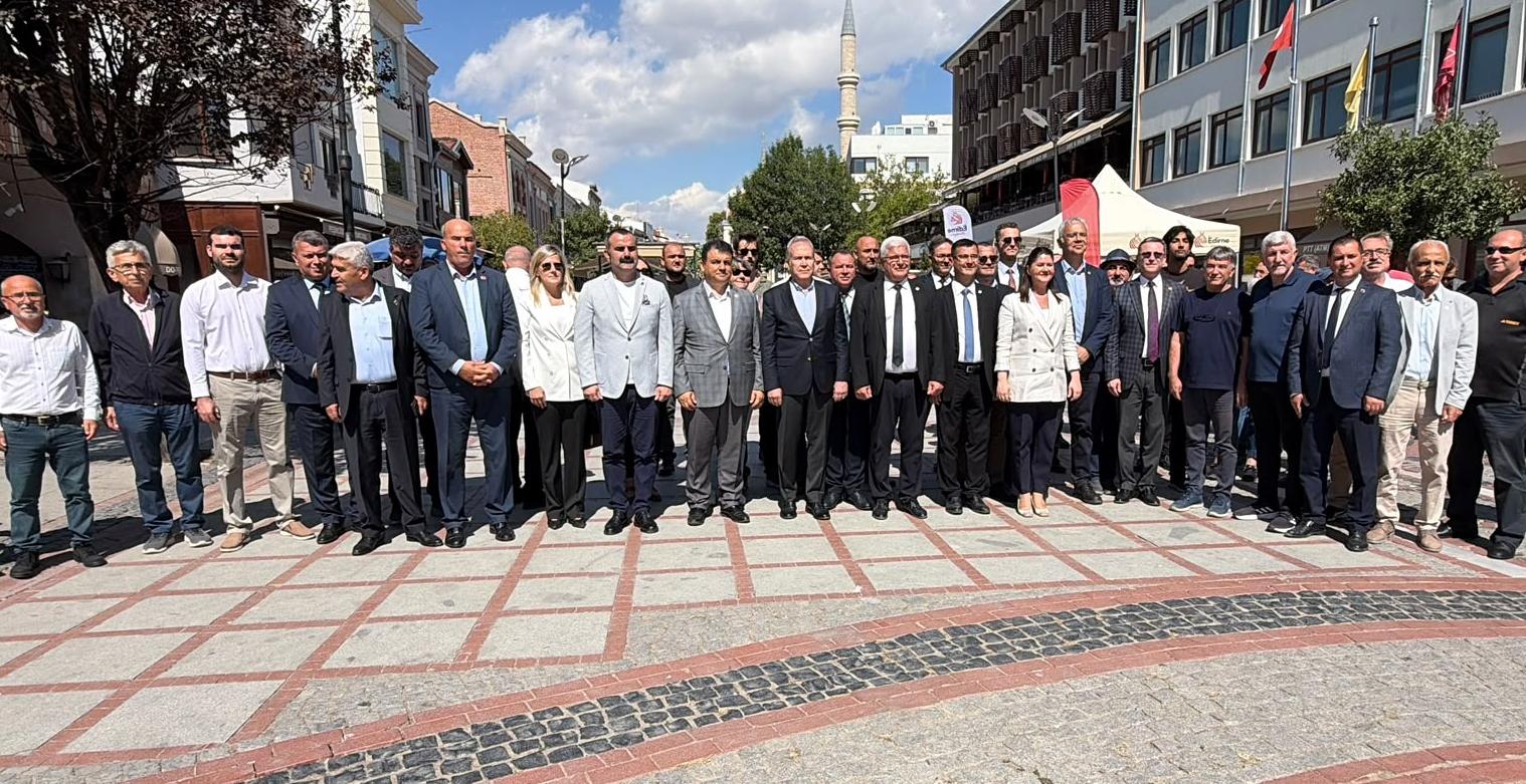 YENİ’ler sahada