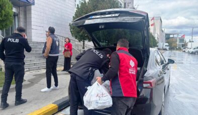 Emniyet ve Jandarma personeline anlamlı ikram