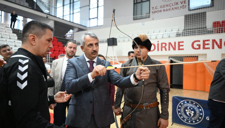 Edirne’de okçulukla tanışacak
