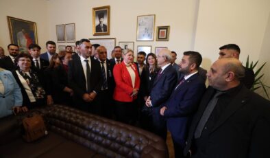 Kılıçdaroğlu’ndan selam var