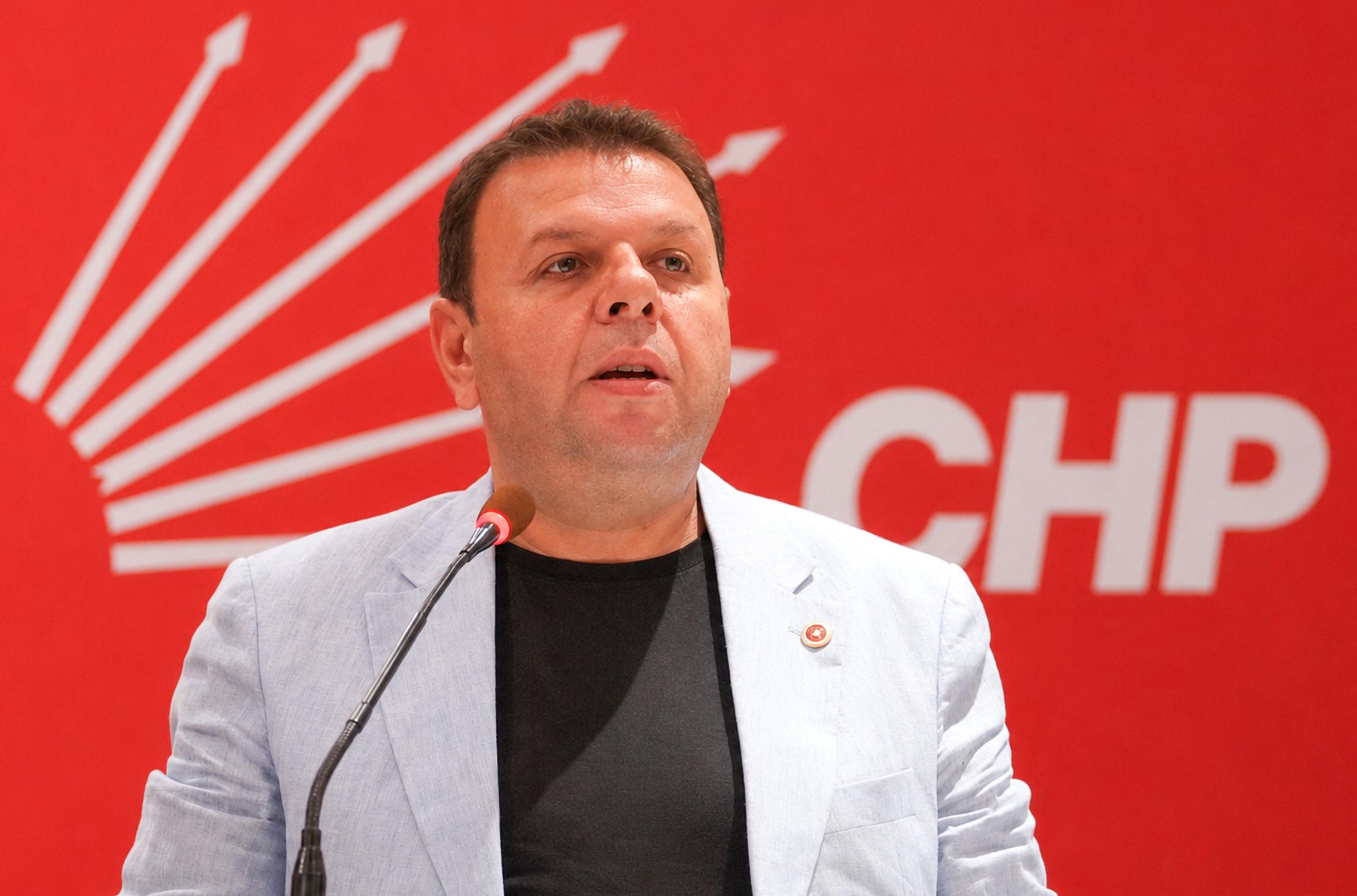 ‘Hepimiz cumhuriyetimize borçluyuz’