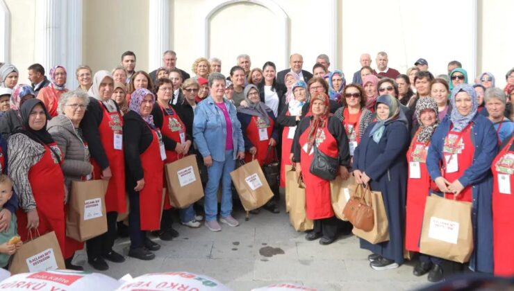 ‘Üreten kadınlarımızın emeği, geleceğimizin güvencesidir’