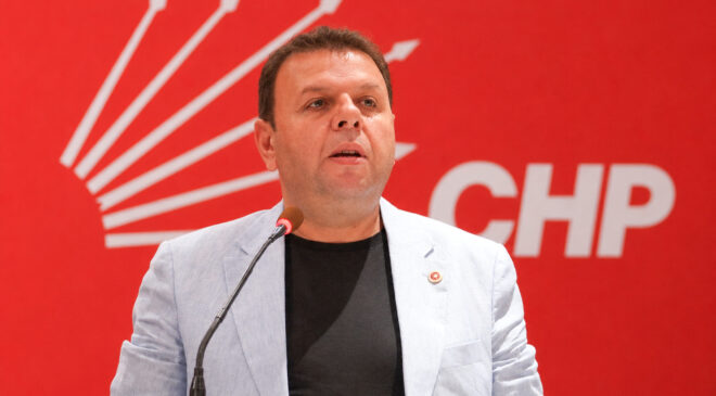 ‘Hepimiz cumhuriyetimize borçluyuz’