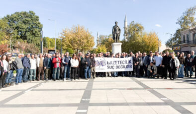 Gazetecilerden eylem