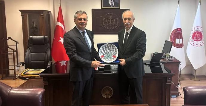 Hatipler’den Kahraman’a ziyaret