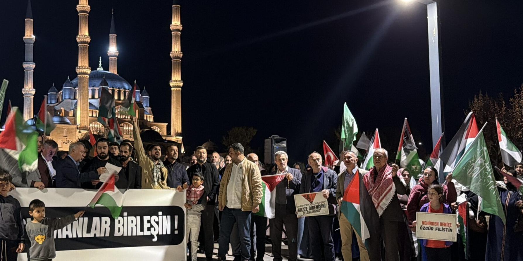 İsrail’e soykırım protestosu