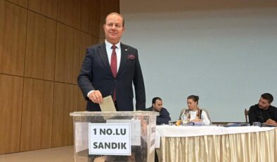 Öztürk oyunu kullandı