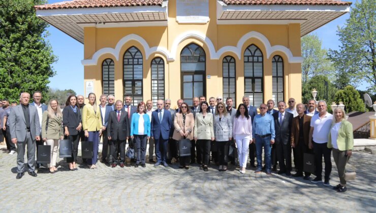 ‘Muhtarlarımız mahallelerimizin sesidir’