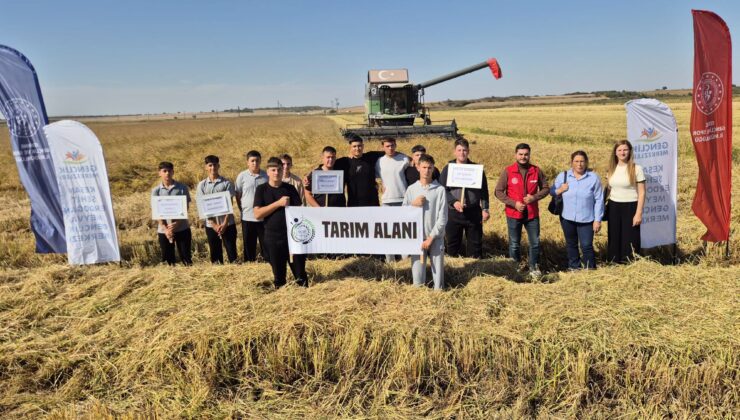 Tarlada ders