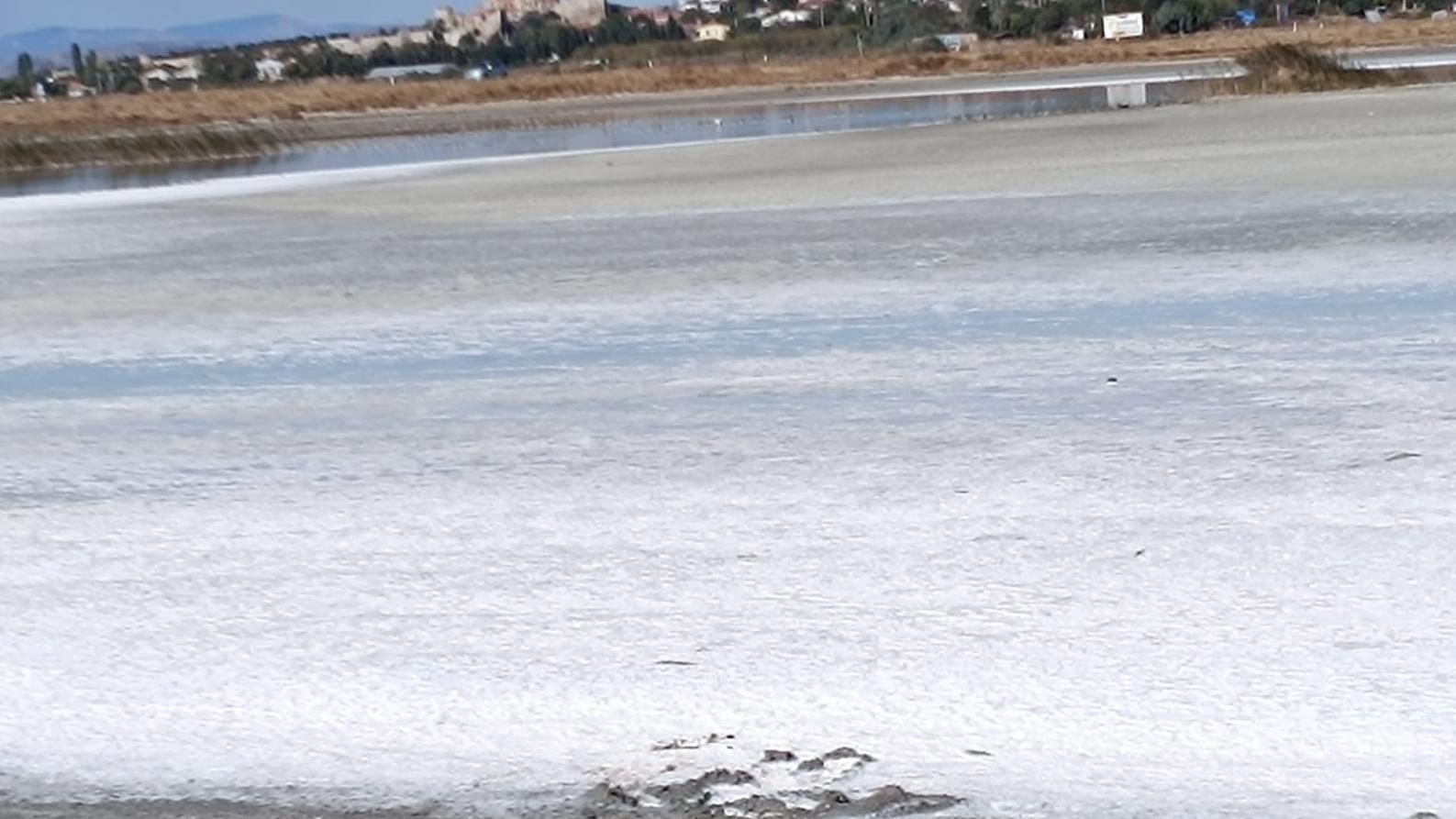 Tatlısu Gölü tuzlandı