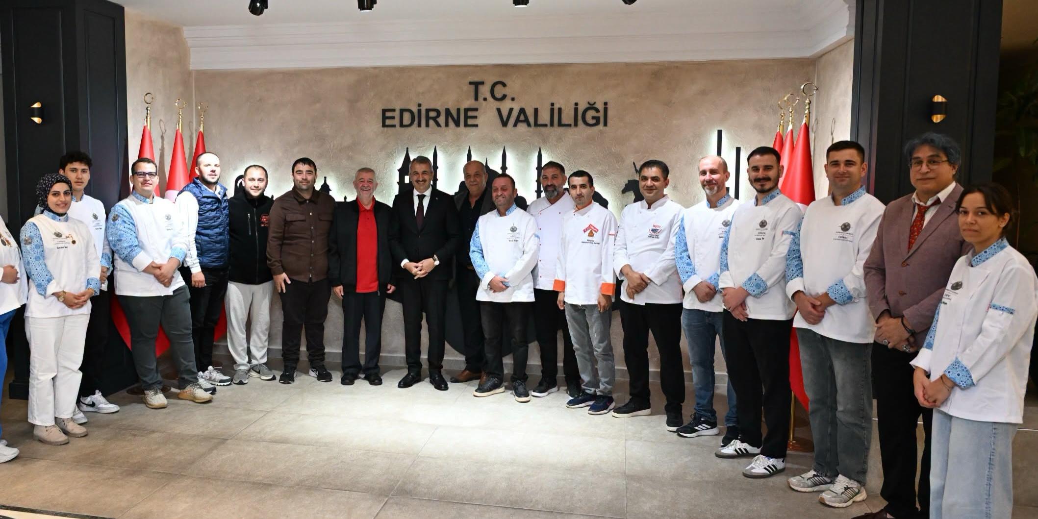 Vali Sezer, şefleri ağırladı