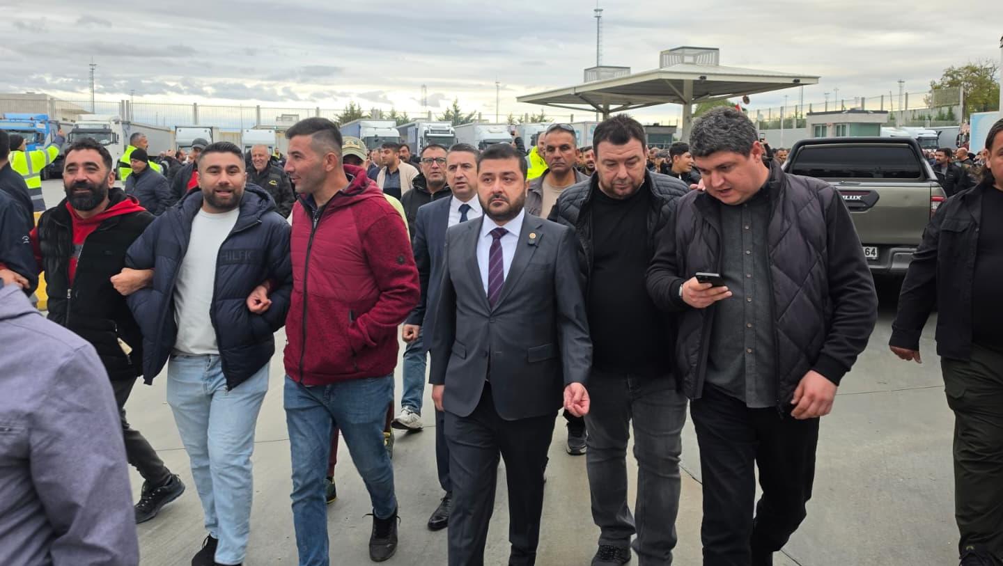Yazgan’dan TIR şoförlerine destek